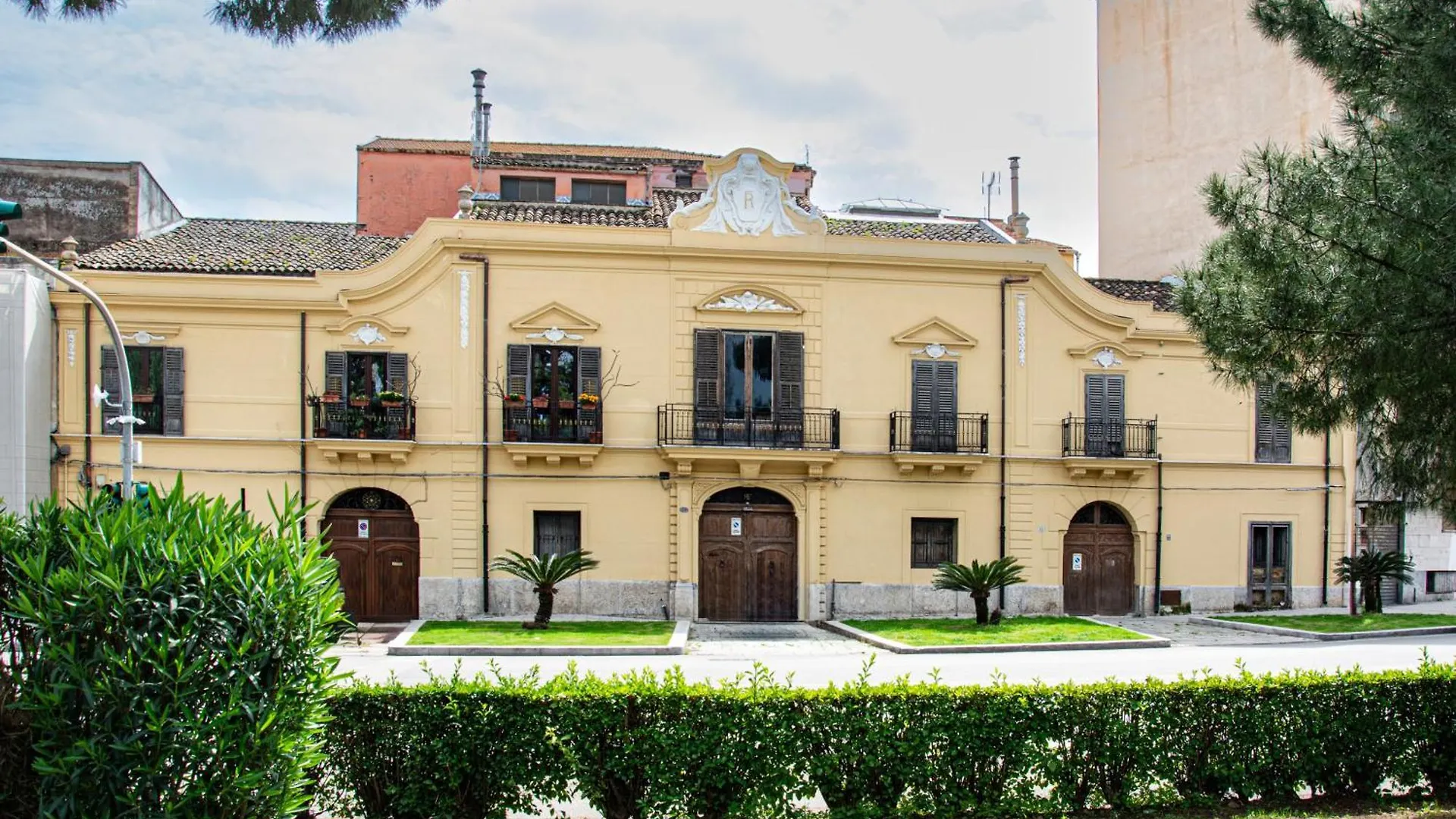 Ferrara Palace Apartments - Centro Storico Palerme